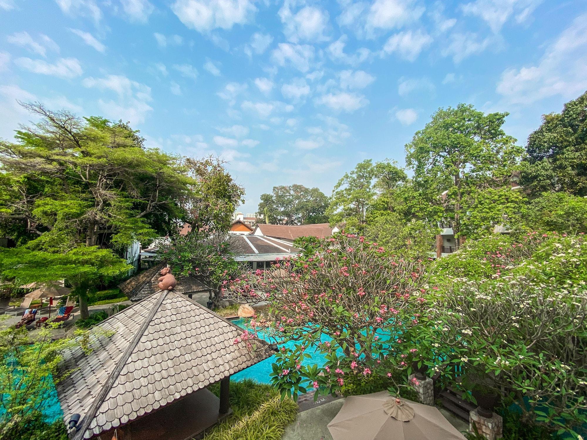 Woodlands Hotel And Resort Pattaya Eksteriør billede